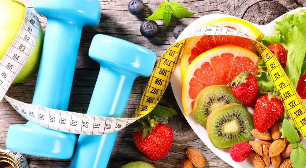 Lose weight in summer with food and sports